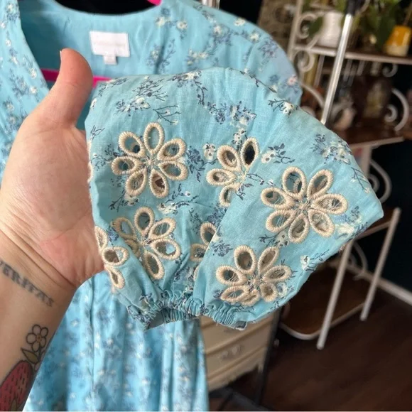 Anthropologie / A Collective Story Embroidered Balloon Sleeve Eyelet Dress XS - Picture 8 of 14